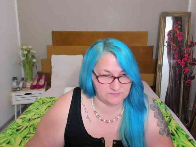 SweetBoobsM