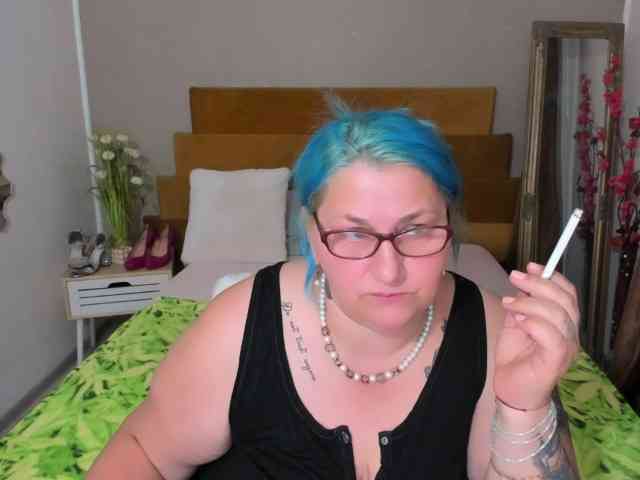 SweetBoobsM