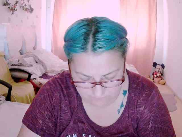 SweetBoobsM webcam