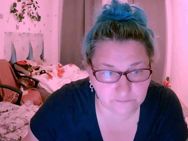 SweetBoobsM webcam