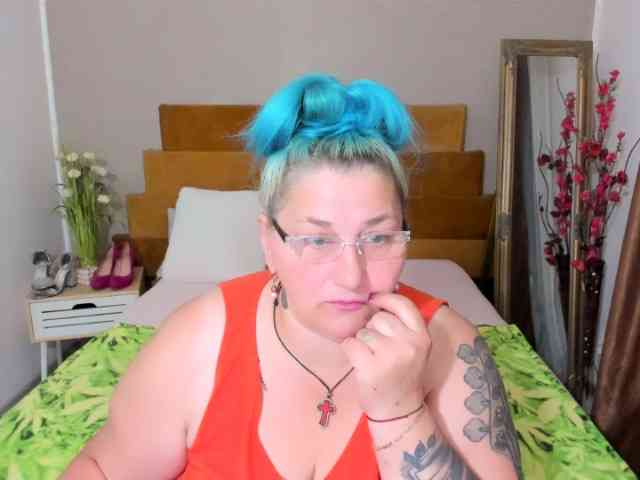 Modèle: SweetBoobsM