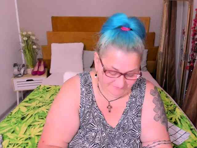 Modèle: SweetBoobsM