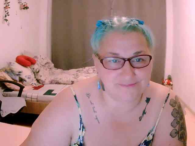 SweetBoobsM webcam