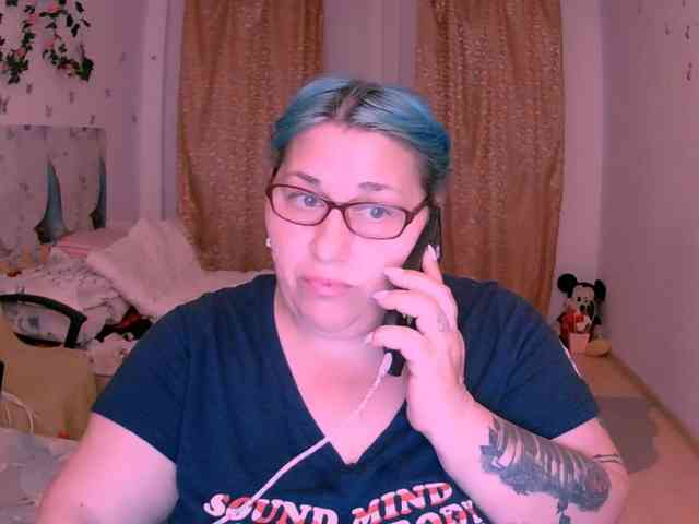 SweetBoobsM webcam