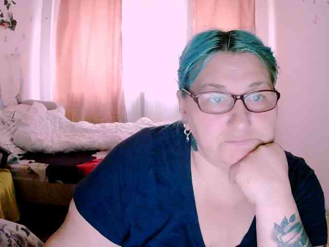 SweetBoobsM webcam