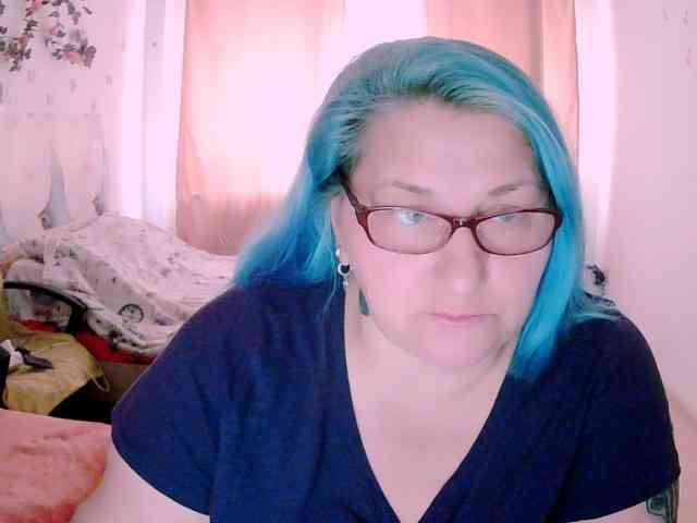 SweetBoobsM webcam