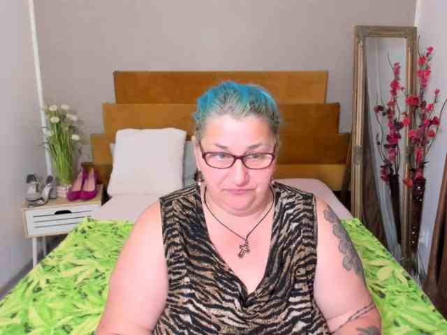 Modèle: SweetBoobsM