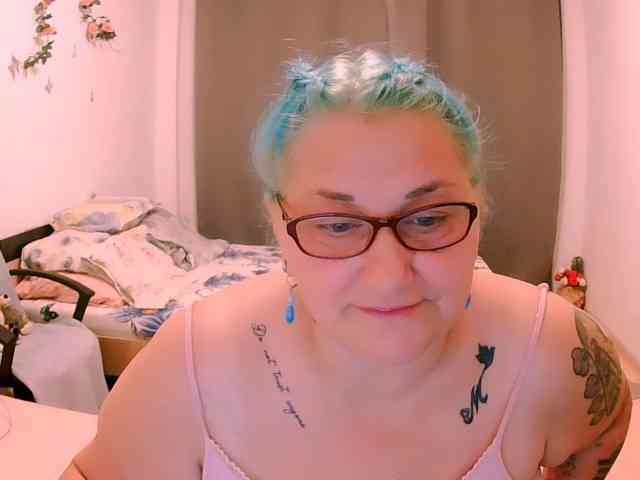 SweetBoobsM