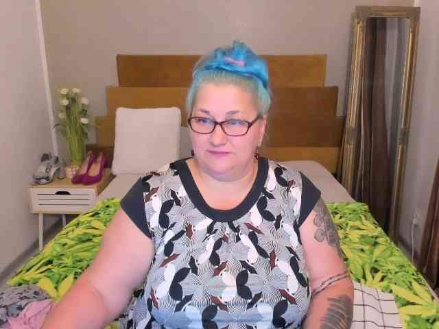 SweetBoobsM