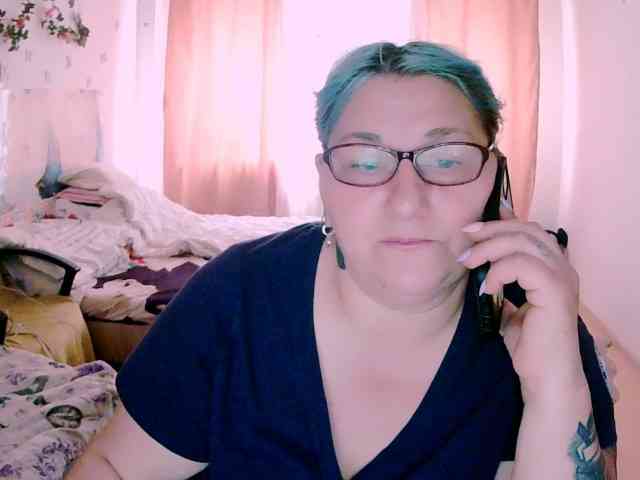 SweetBoobsM webcam