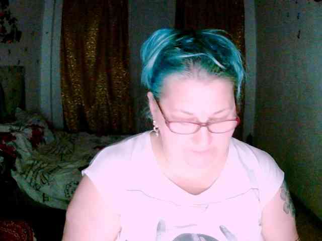 SweetBoobsM webcam