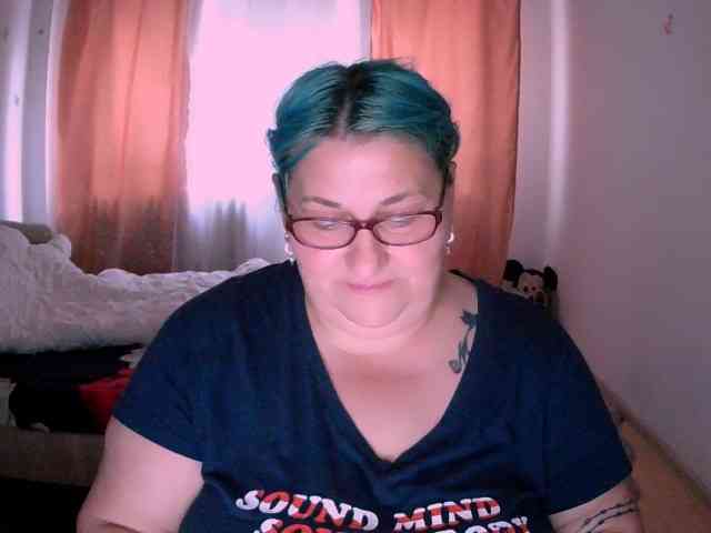SweetBoobsM webcam