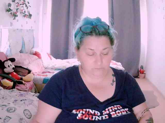 SweetBoobsM