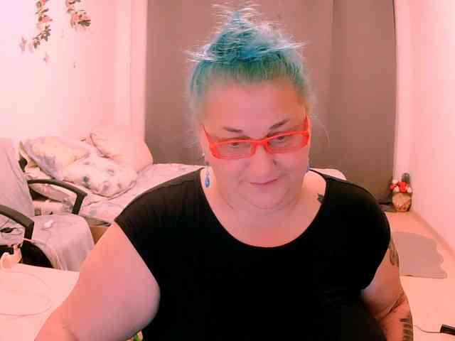 SweetBoobsM webcam