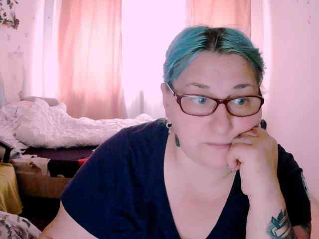 SweetBoobsM webcam