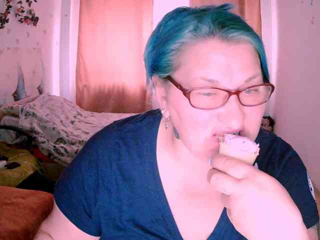 SweetBoobsM webcam