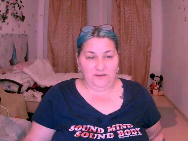 SweetBoobsM webcam