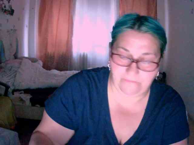 SweetBoobsM webcam