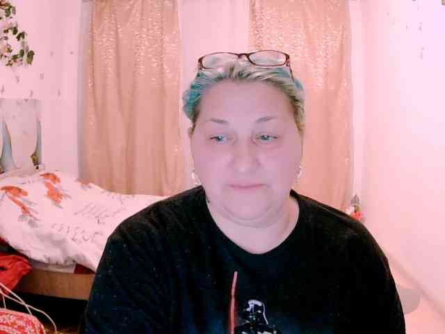 SweetBoobsM webcam