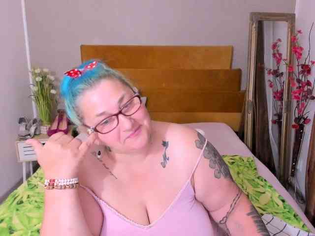 BlondyBigBoobs Live Webcam on BongaCams