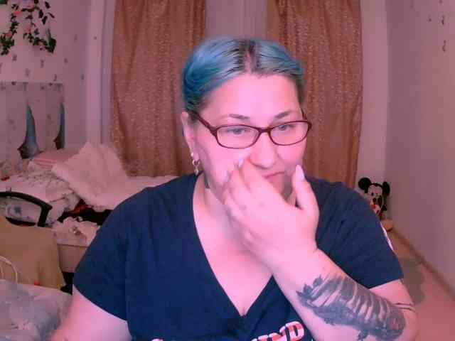 SweetBoobsM webcam