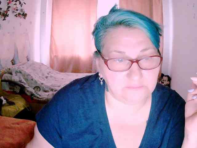 SweetBoobsM webcam