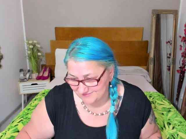 SweetBoobsM