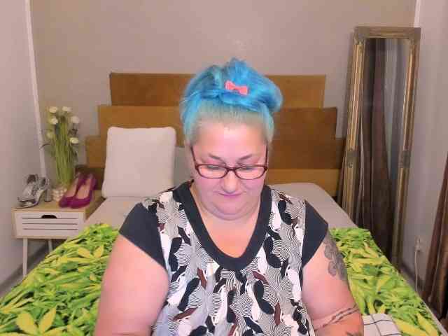 SweetBoobsM