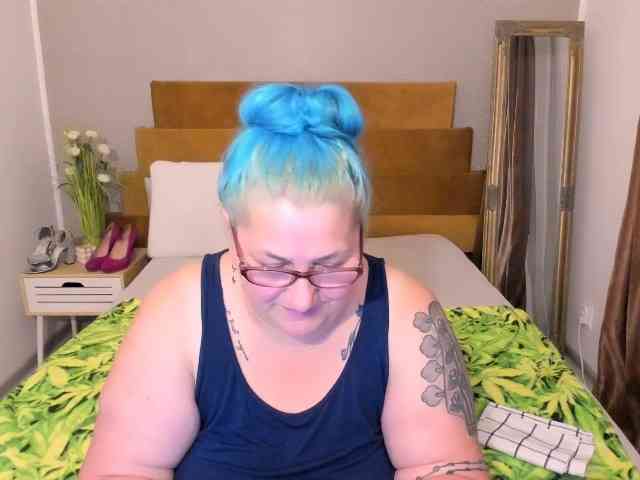 BlondyBigBoobs BlondyBigBoobs