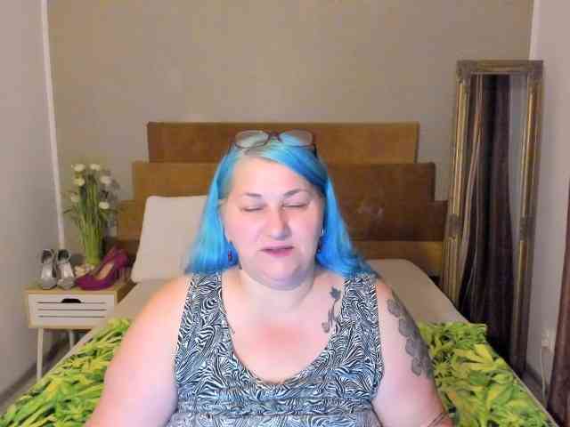 SweetBoobsM webcam