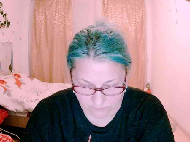 SweetBoobsM webcam