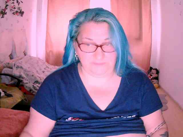 SweetBoobsM webcam