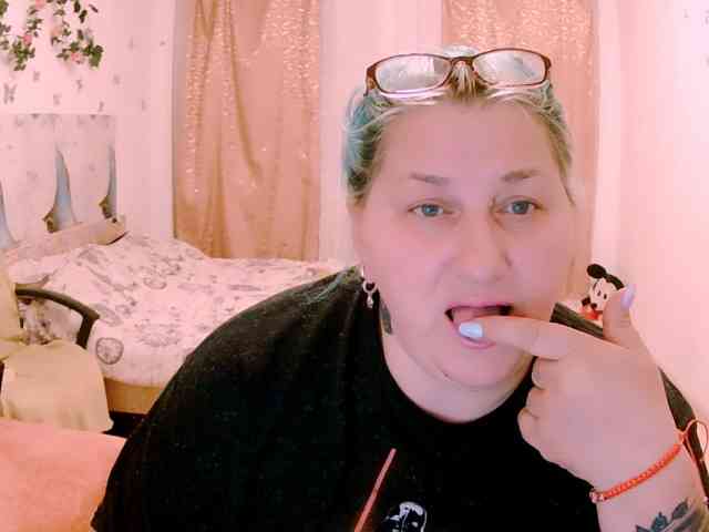 Modèle: SweetBoobsM