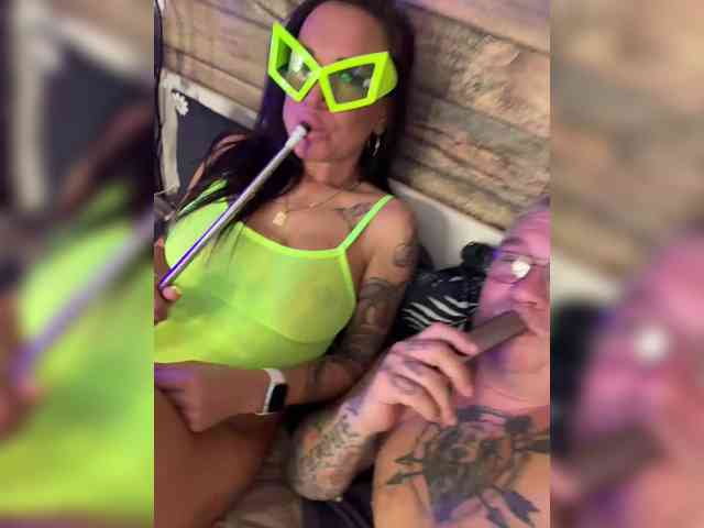 Dami-Marya Live Webcam on BongaCams