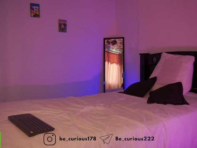 Be-Curiouss live cam on BongaCams