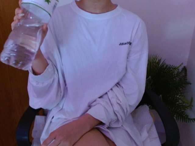 Bora2025 live cam on BongaCams