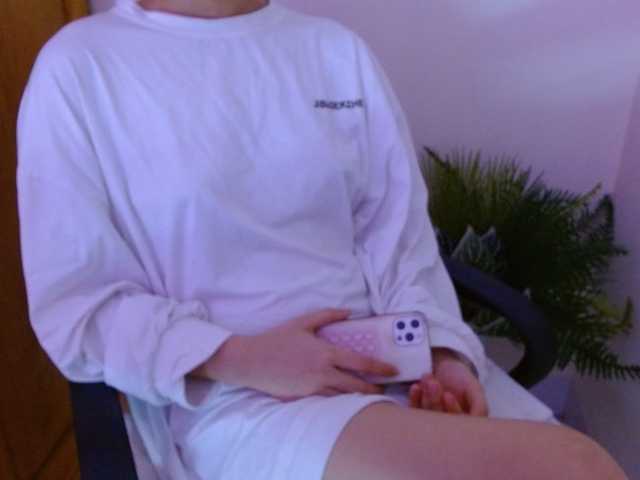 Bora2025 live cam on BongaCams