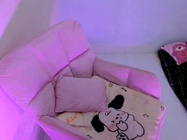 Bora2025's BongaCams show and profile