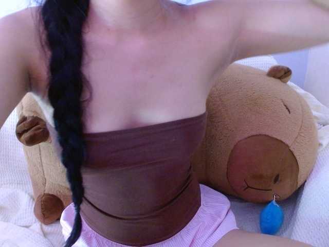 Bora2025 live cam on BongaCams