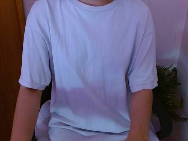 Bora2025 live cam on BongaCams