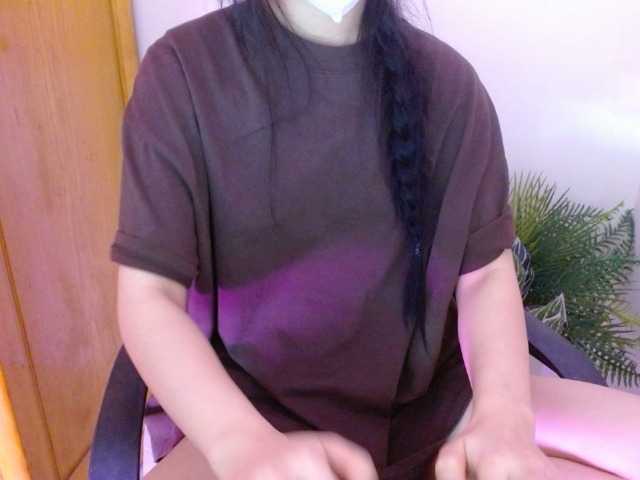 Bora2025 live cam on BongaCams