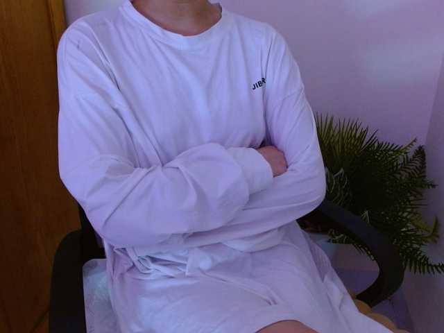 Bora2025 live cam on BongaCams