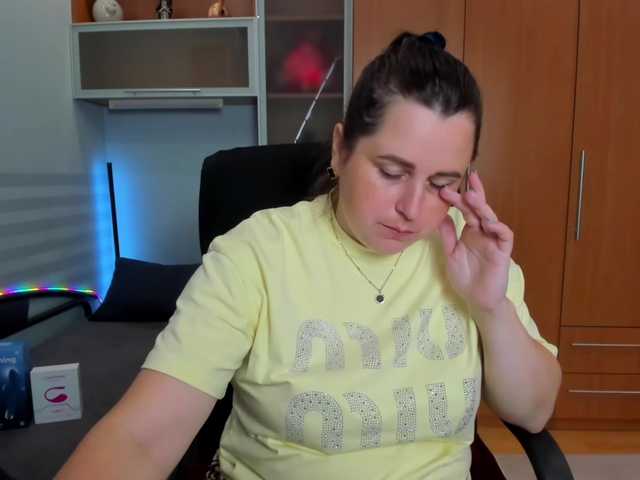 NaomiiWix live webcam show