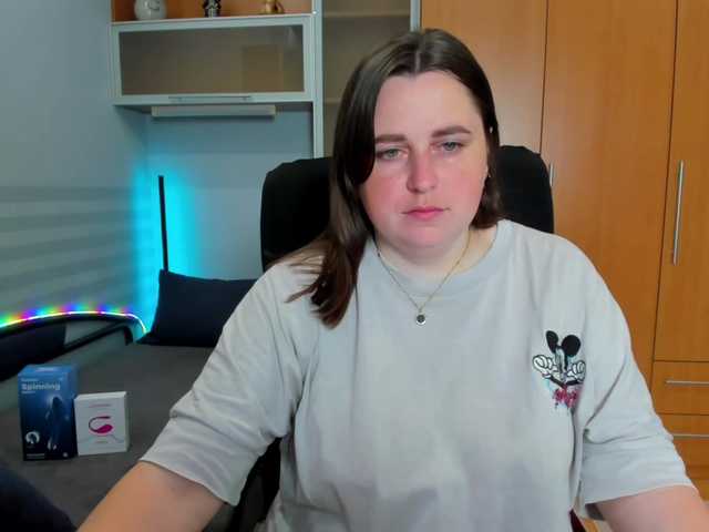 NaomiiWix live cam on BongaCams