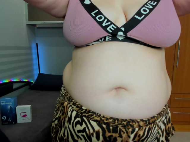 naomiiwix online