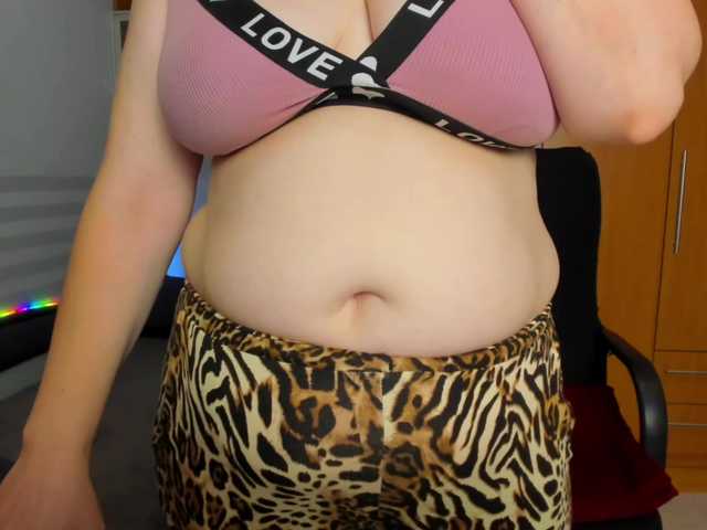 NaomiiWix live cam on BongaCams