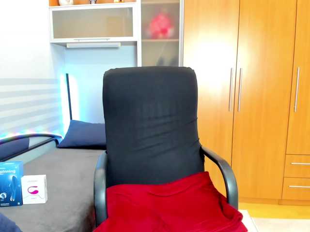NaomiiWix live webcam show