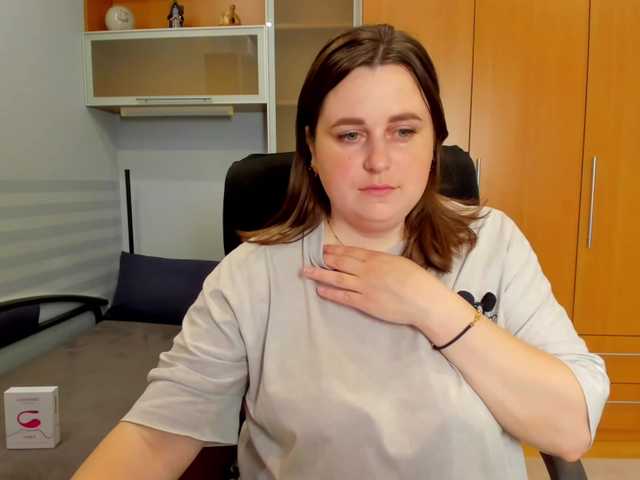 NaomiiWix live cam on BongaCams