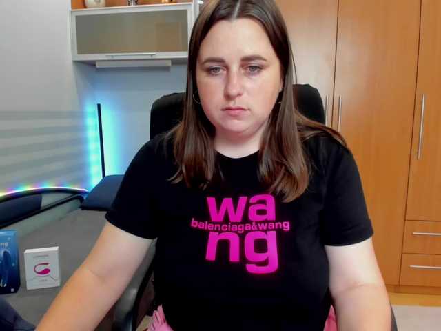 NaomiiWix live cam