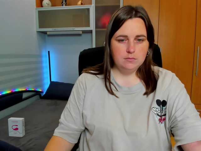 NaomiiWix live cam on BongaCams